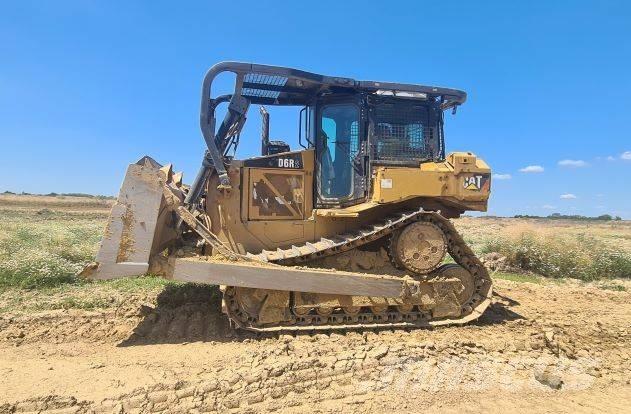 CAT D 6 R Pásové dozery