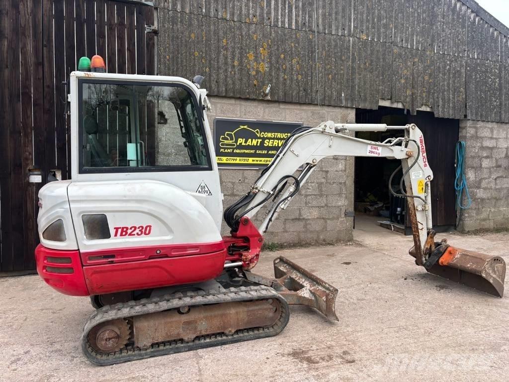 Takeuchi TB 230 Mini rýpadla < 7t