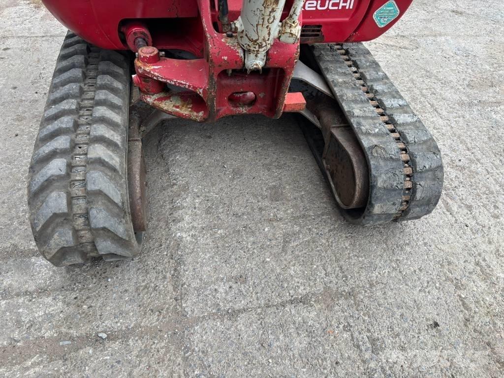 Takeuchi TB 230 Mini rýpadla < 7t