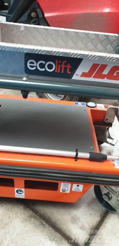JLG Ecolift Vertikální sloupové výtahy