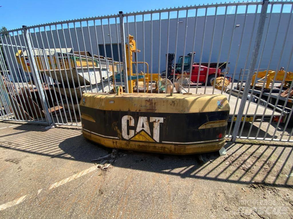 CAT 320, 320B, 320BL Podvozky a zavěšení kol
