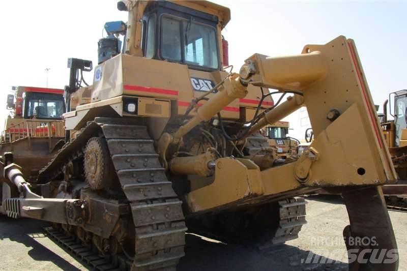 CAT D9R Pásové dozery