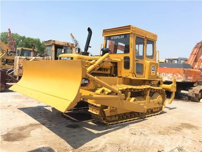 CAT D 6 D Pásové dozery