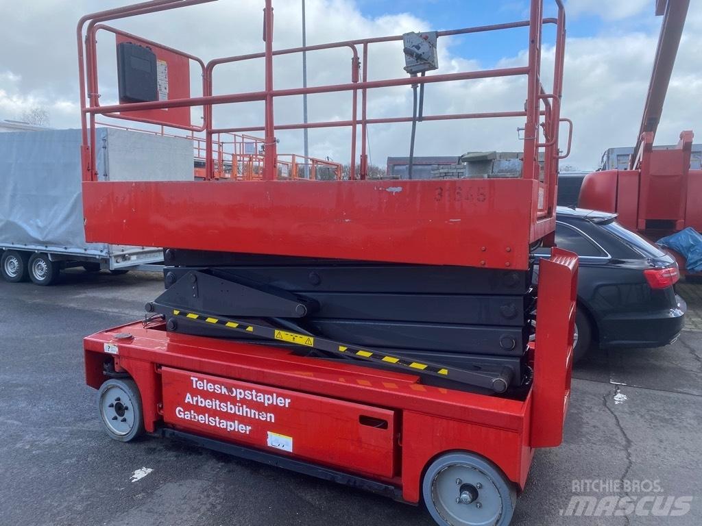 Manitou 100 XEL Nůžková zvedací plošina