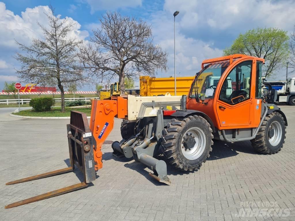 JLG 4013 Teleskopické manipulátory