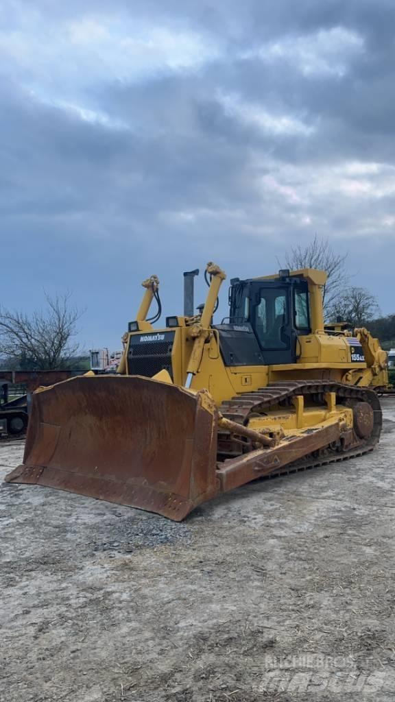 Komatsu D 155 AX-5 Pásové dozery