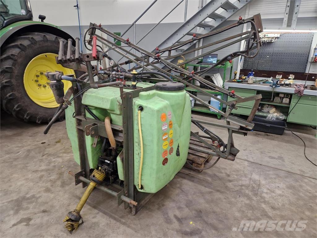 Tecnoma 800 Liter Tažené postřikovače