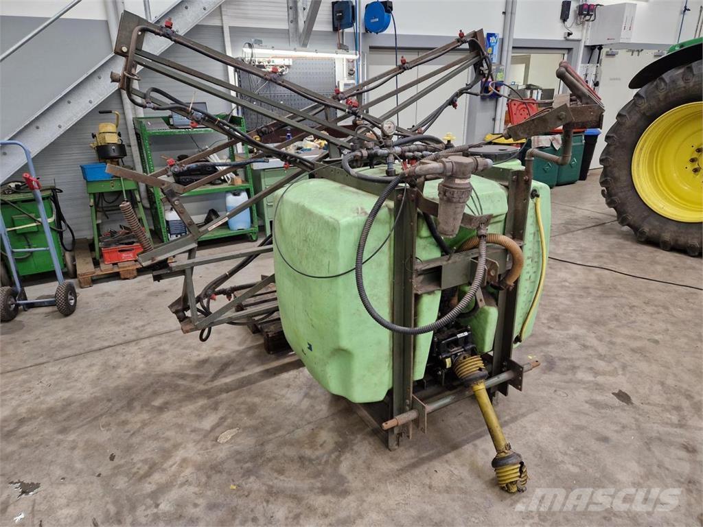 Tecnoma 800 Liter Tažené postřikovače