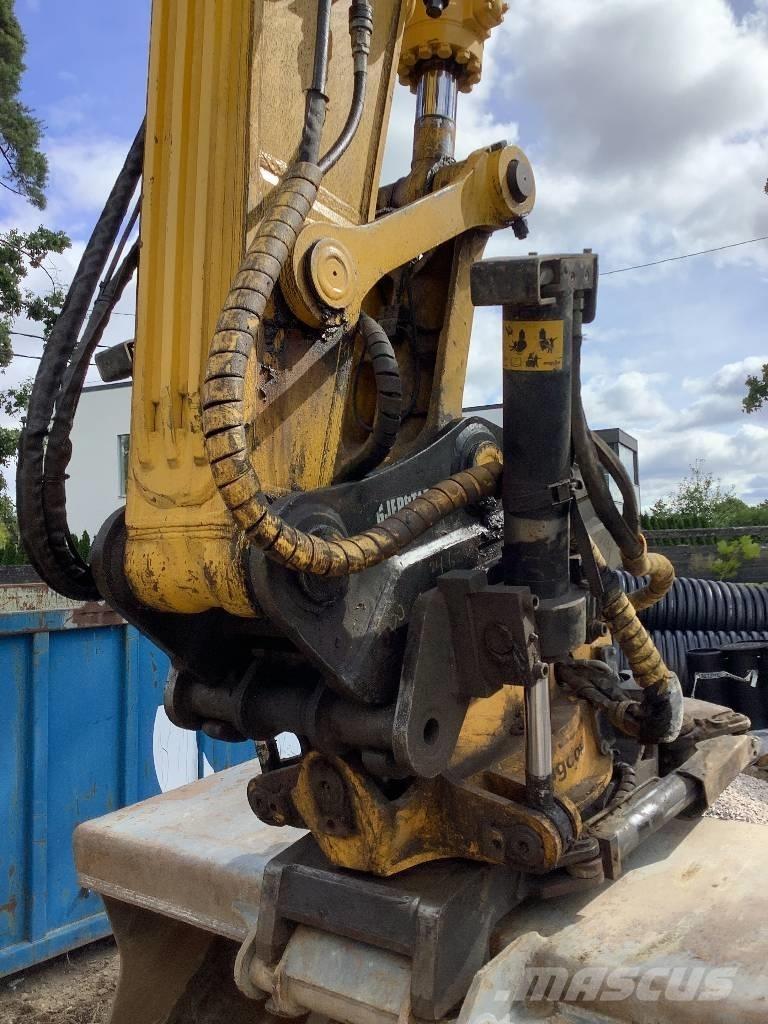 Komatsu PC 240 LC-10 Pásová rýpadla