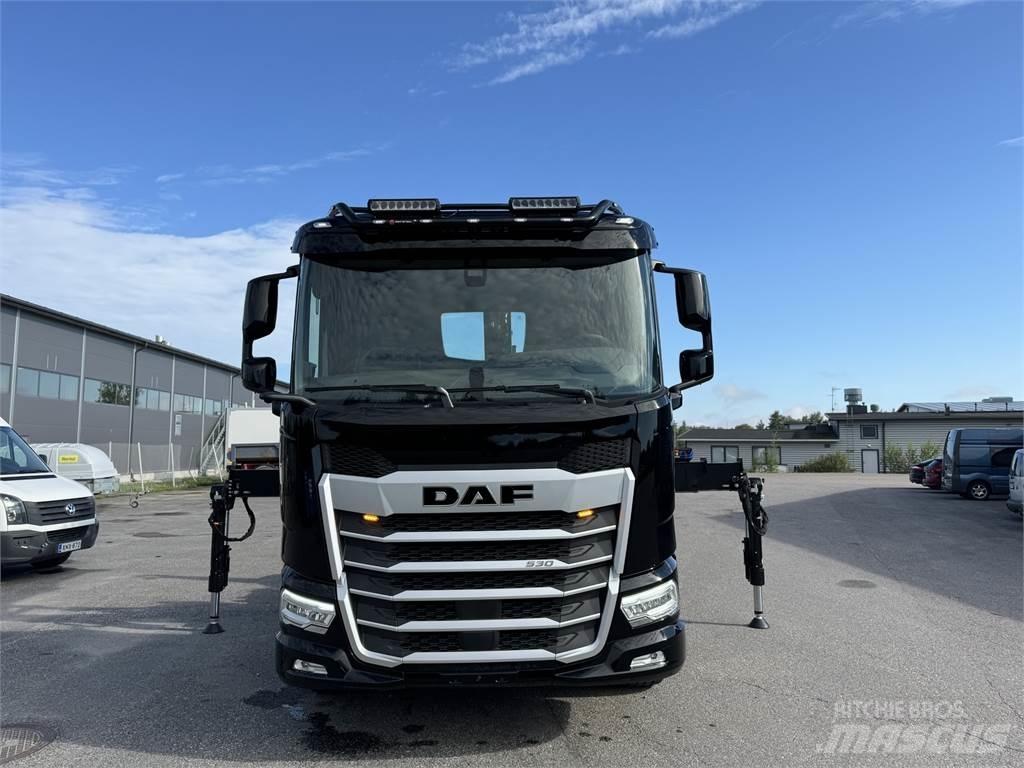 DAF XF 530 FAW 8X4 Autojeřáby, hydraulické ruky