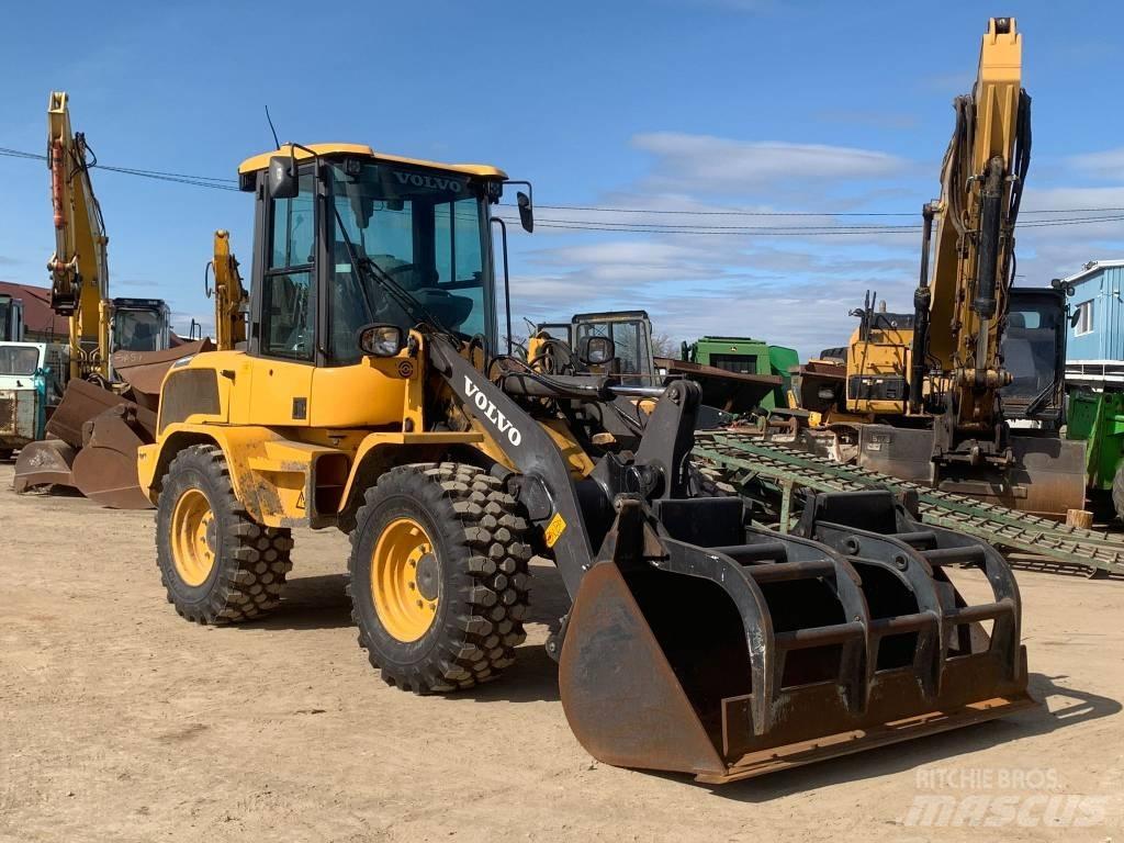 Volvo L 35 G Kolové nakladače