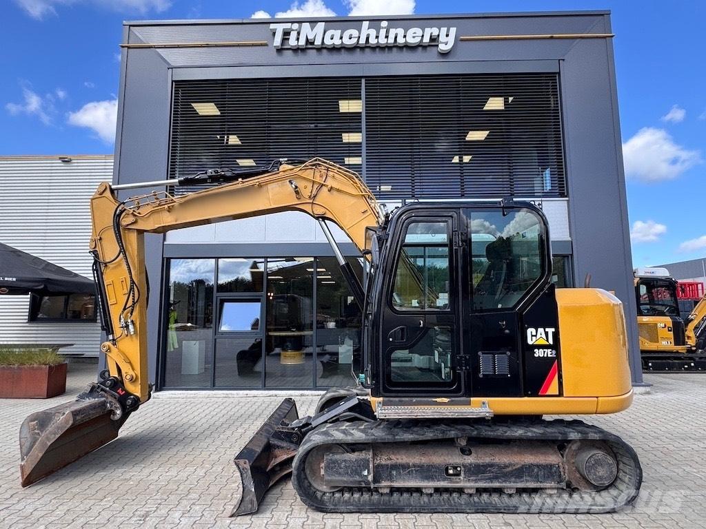 CAT 307E2 Midi rýpadla 7t - 12t