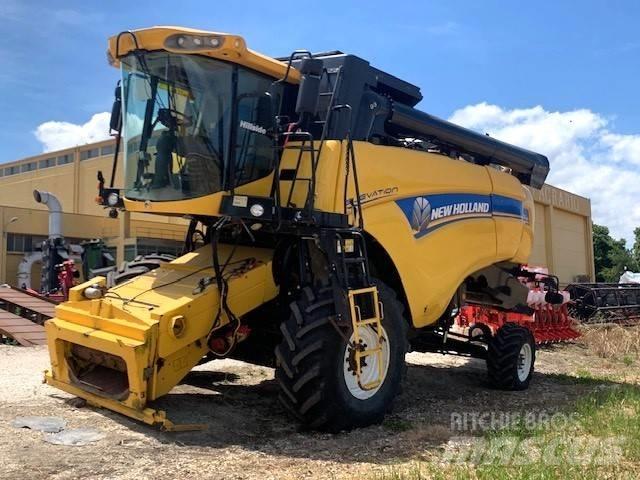 New Holland CX 5090 Sklízecí mlátičky