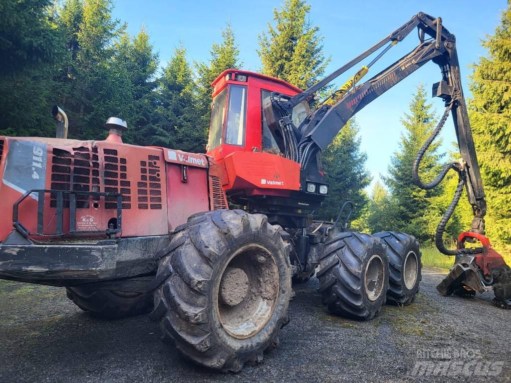 Komatsu 911.4 Harvestory