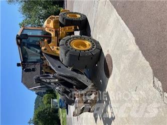 Volvo L90H Kolové nakladače