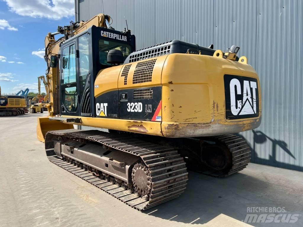 CAT 323D LN VA Pásová rýpadla