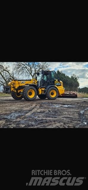 JCB TM 320 S Teleskopické nakladače pro zemědělství