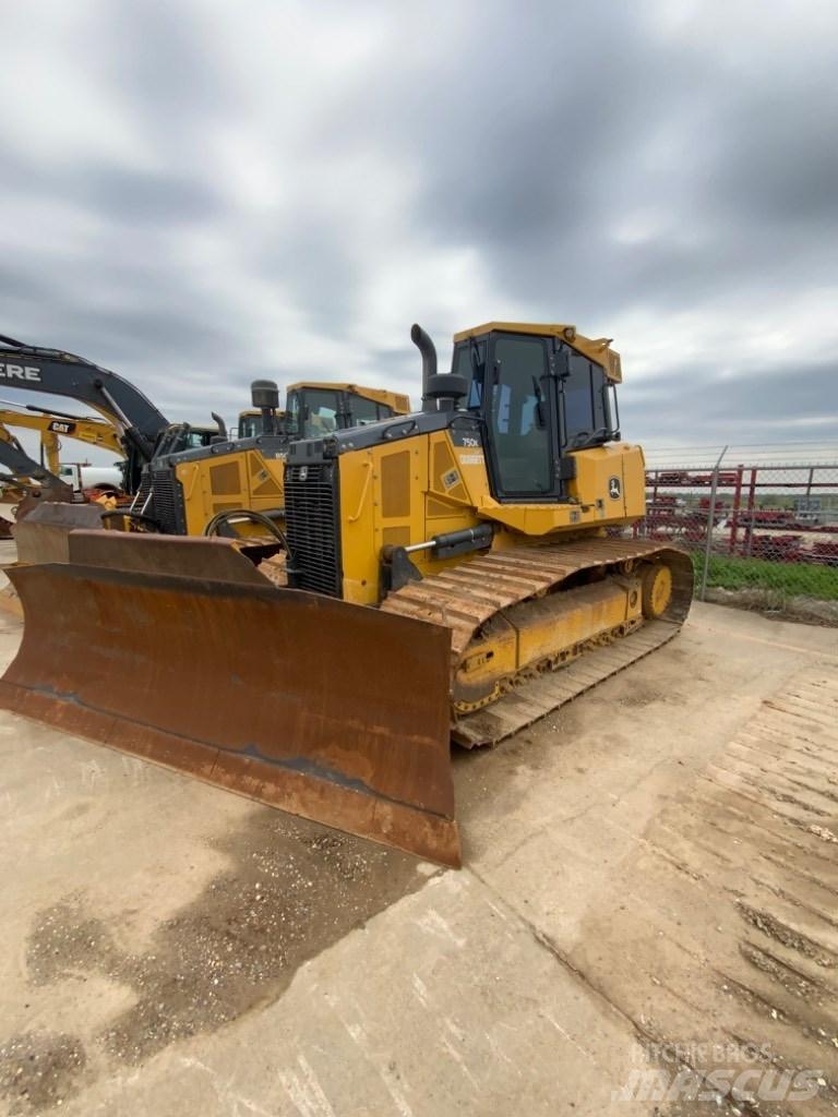 DEERE 750K Pásové dozery