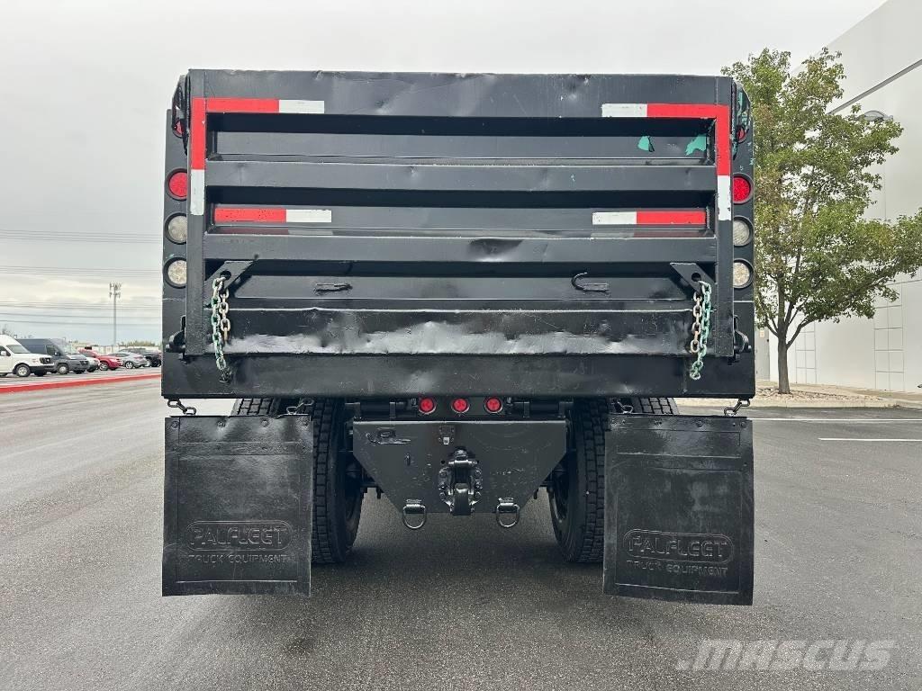 Peterbilt 337 Sklápěče
