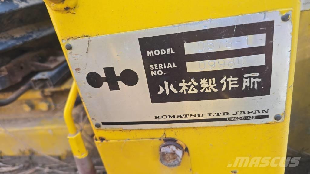 Komatsu D 57 S-1 Pásové nakladače