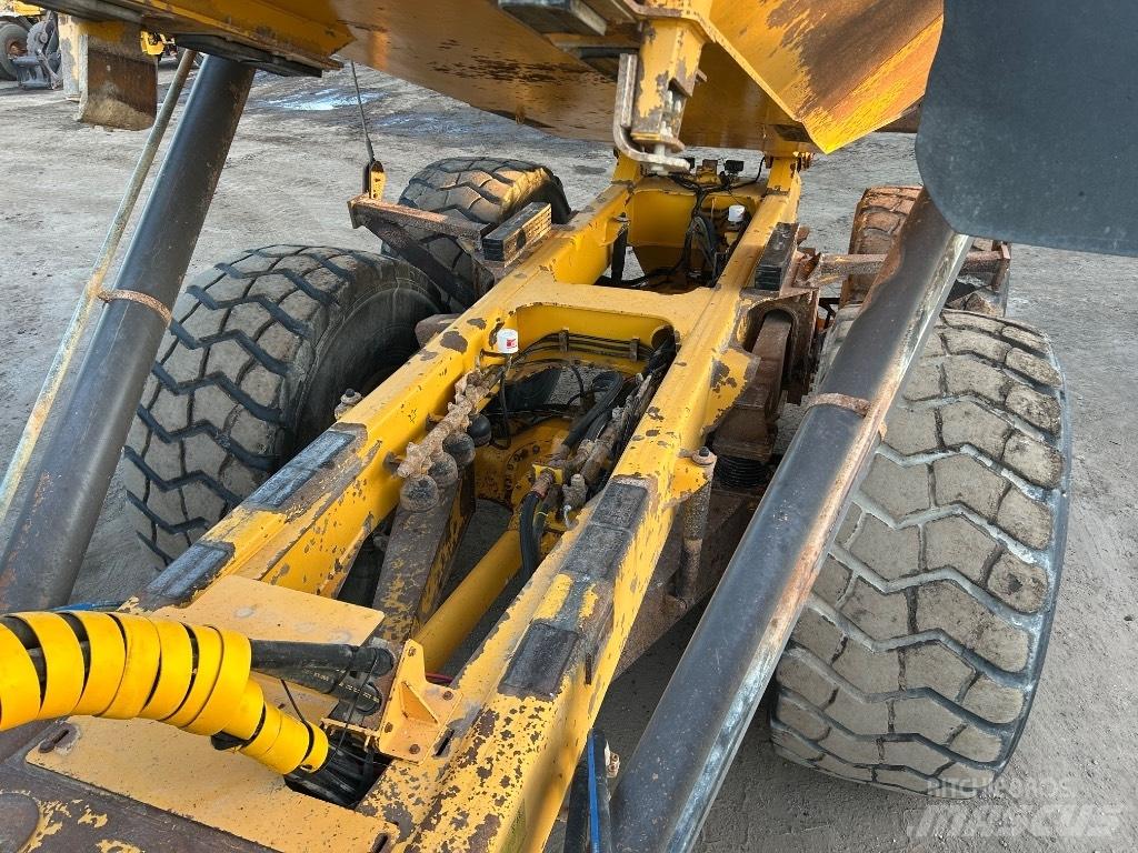 Volvo A40D Kloubové dempry