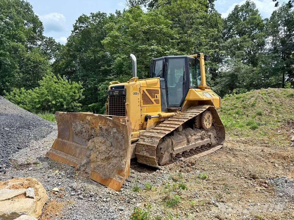CAT D 6 N XL Pásové dozery