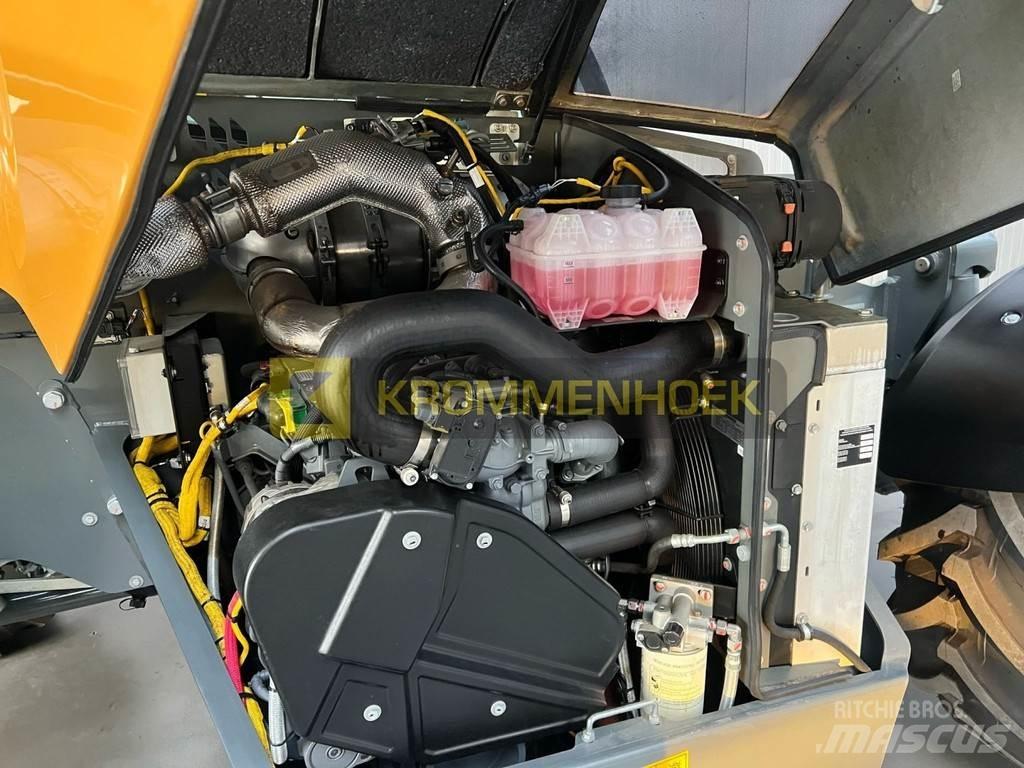 Liebherr T 60-9 Teleskopické manipulátory