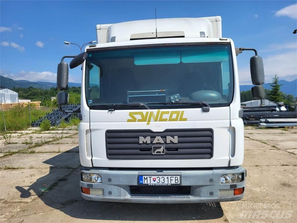 MAN TGL 8.180 Skříňová nástavba