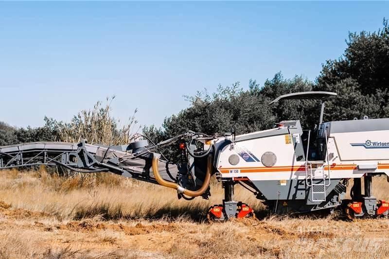 Wirtgen W150 Další