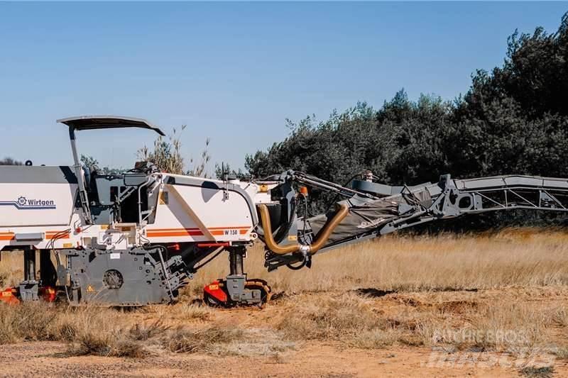 Wirtgen W150 Další