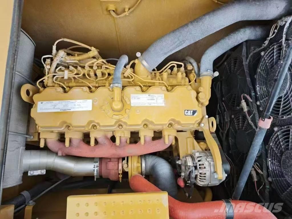 CAT 330GC Pásová rýpadla