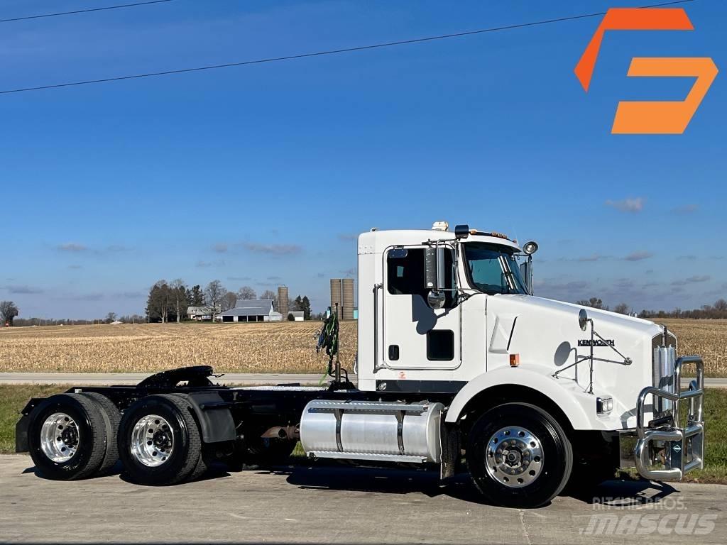 Kenworth T 800 Tahače