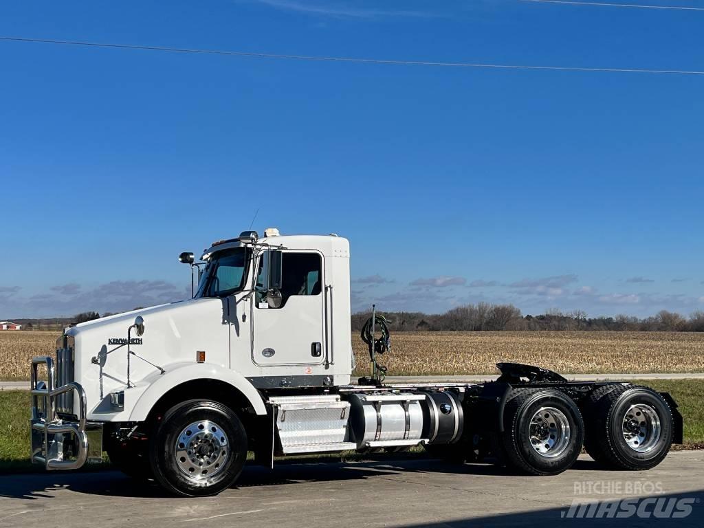 Kenworth T 800 Tahače