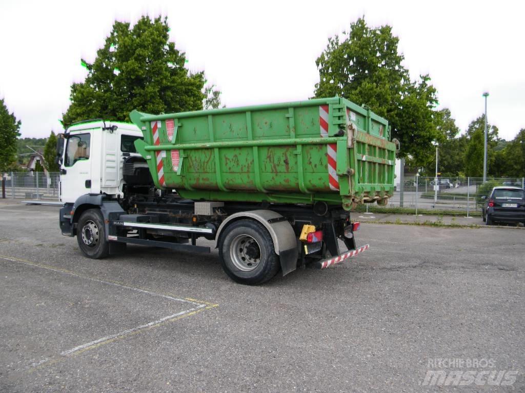MAN TGM 18.320 Hákový nosič kontejnerů