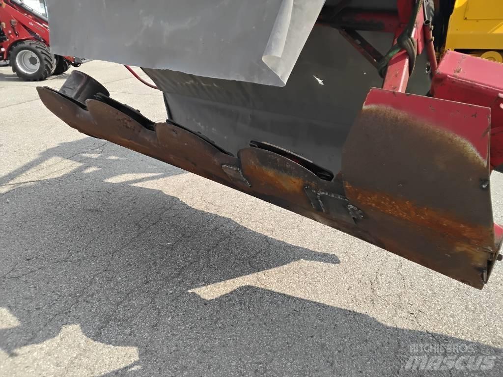 YLÖ NK185 Žací stroje