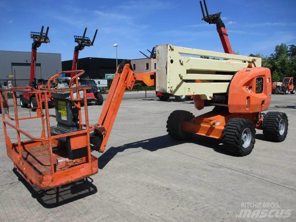 JLG 450AJ (901) Kompaktní samohybné kloubové plošiny