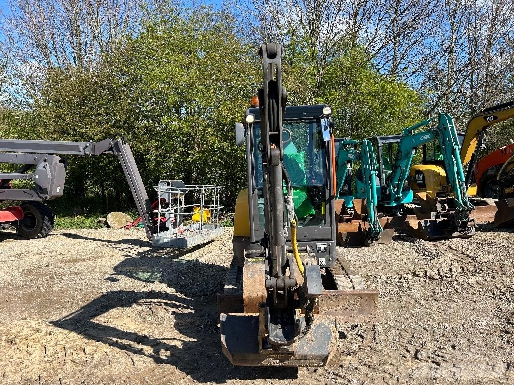 Volvo ECR 25 D Mini rýpadla < 7t