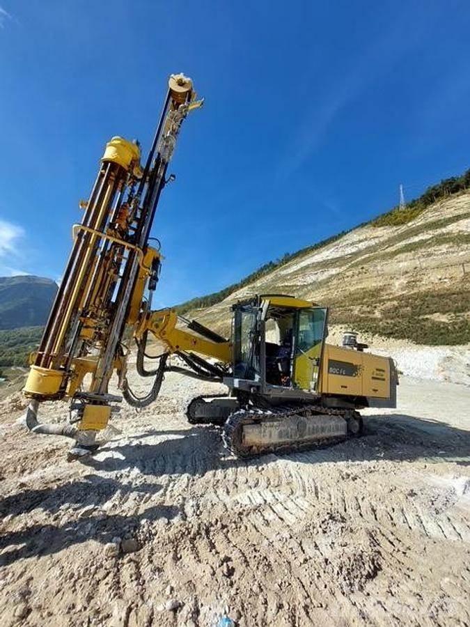 Atlas Copco Roc F6 Povrchové vrtací stroje
