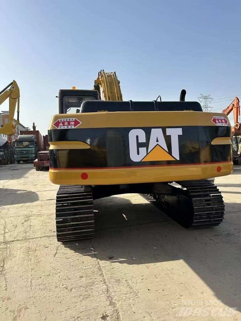 CAT 325 B L Pásová rýpadla