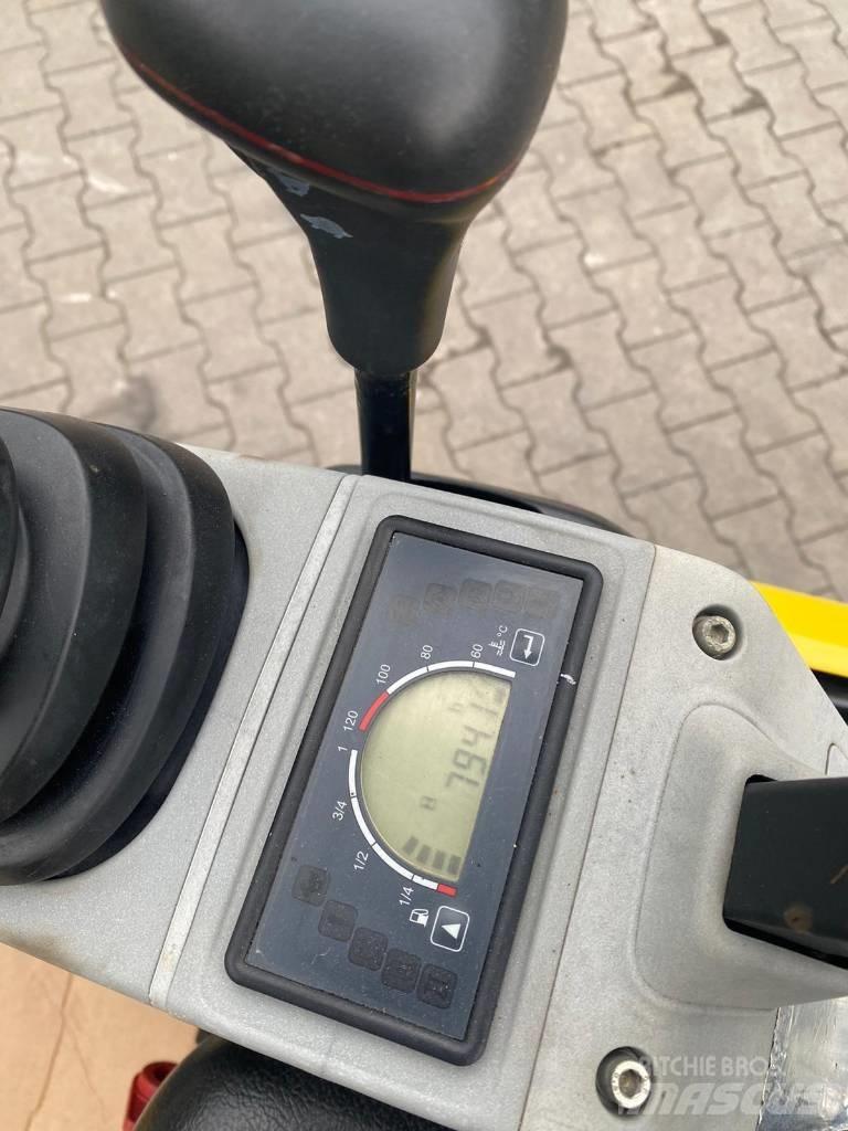 Wacker Neuson EZ 17 Mini rýpadla < 7t