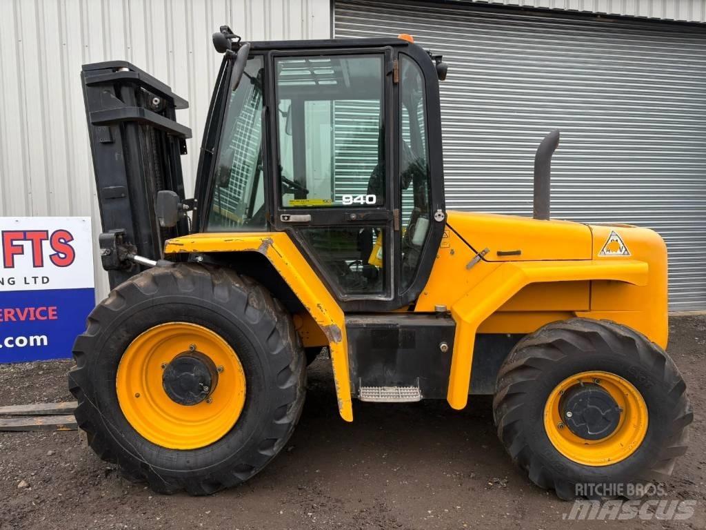 JCB 940 RT Terénní vysokozdvižné vozíky