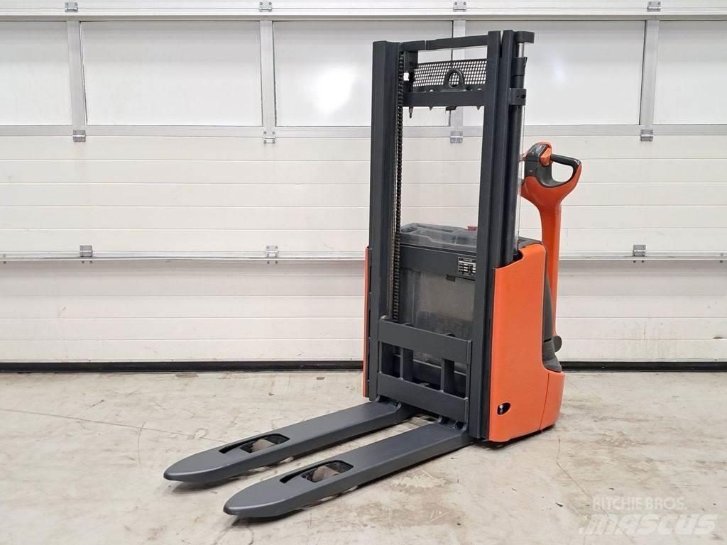 Linde L10B Ručně vedené vysokozdvižné vozíky