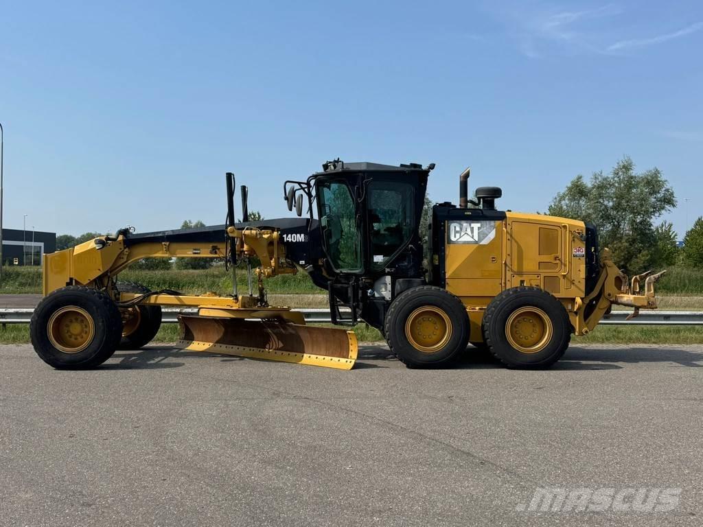 CAT 140M3 Grejdry