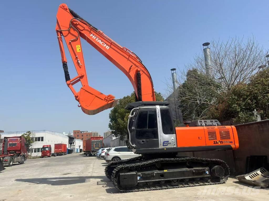 Hitachi ZX 350 Pásová rýpadla
