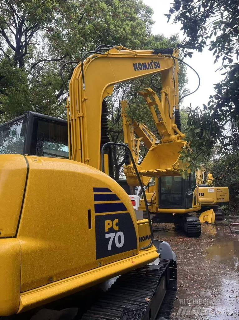 Komatsu PC 70 Pásová rýpadla