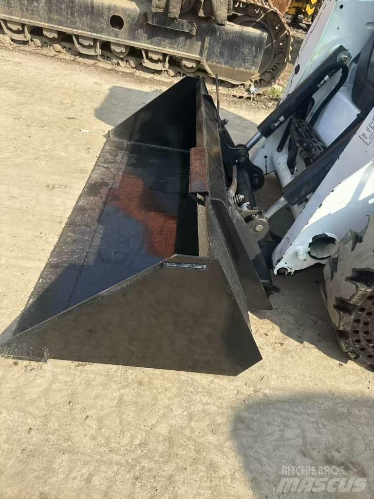 Bobcat S 550 Smykem řízené nakladače
