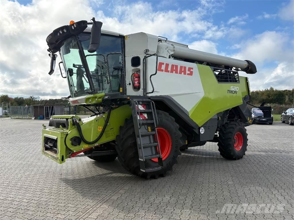 CLAAS TRION 520 Sklízecí mlátičky