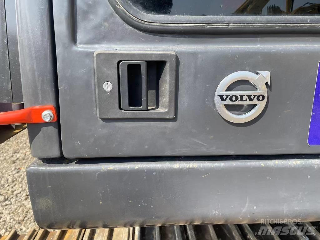 Volvo ec240 Rýpadla s dlouhým dosahem