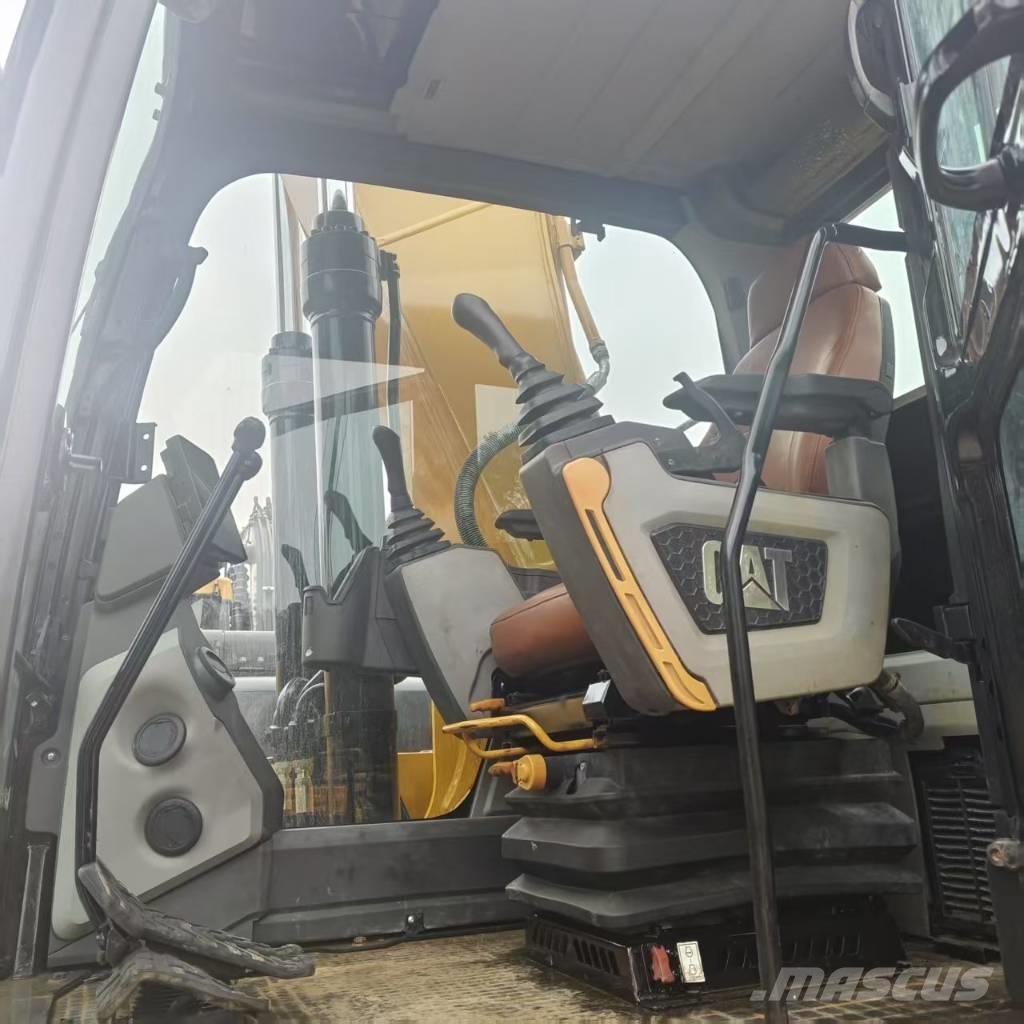 CAT 320 GC Pásová rýpadla