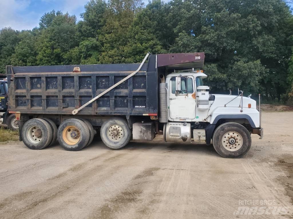 Mack RD 688 S Sklápěče